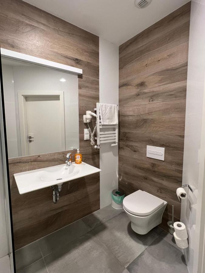 Aparthotel Apartamenty Czarna Gora 112 Сєнна Екстер'єр фото