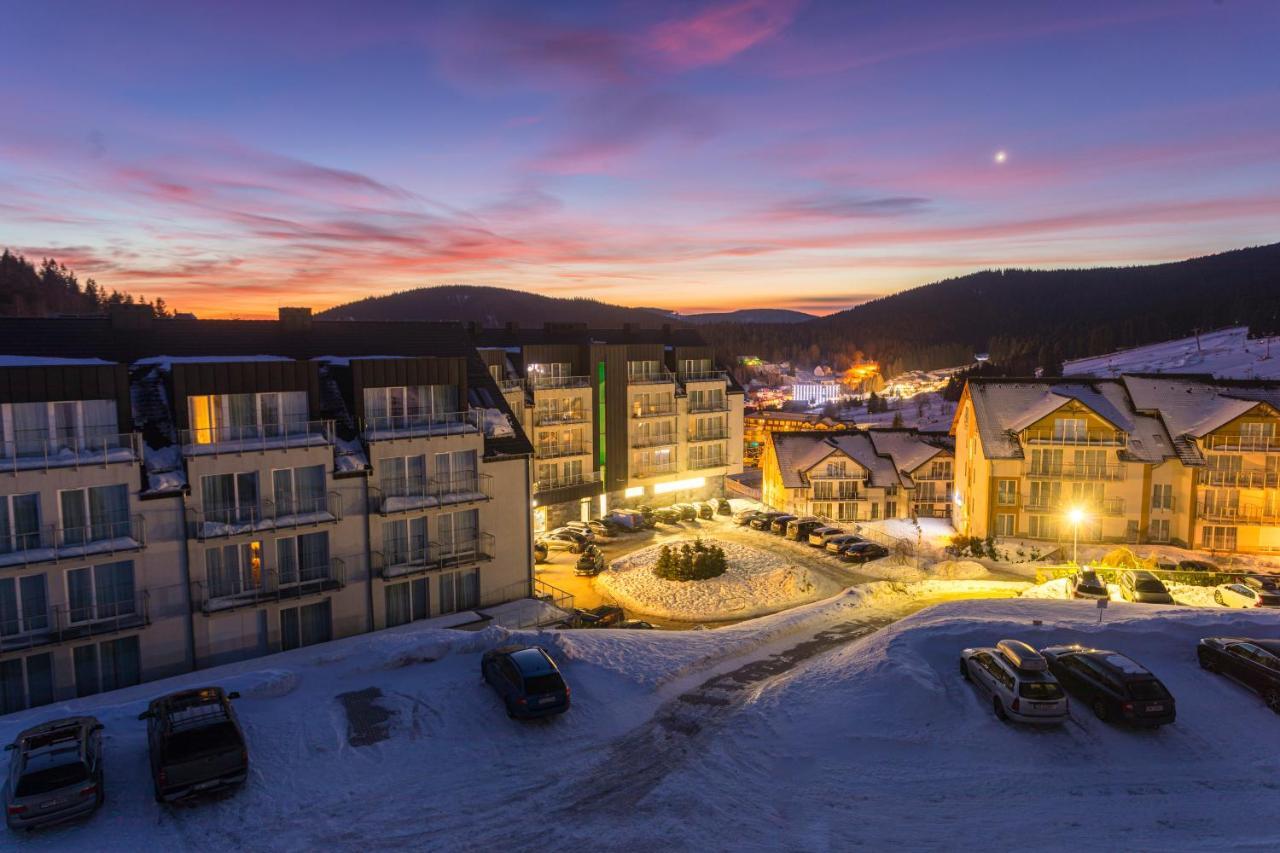 Aparthotel Apartamenty Czarna Gora 112 Сєнна Екстер'єр фото